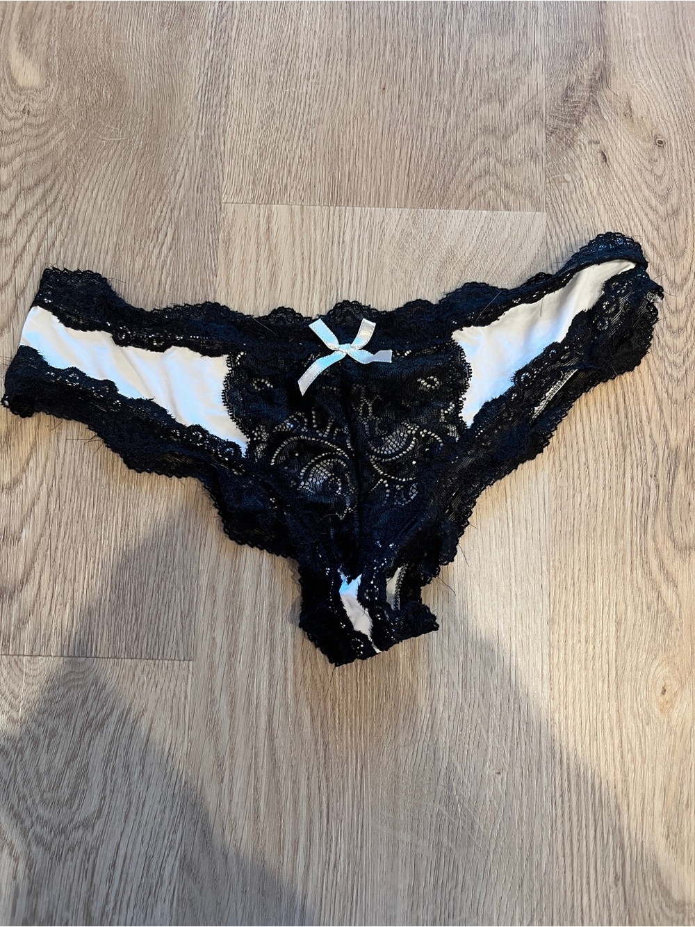 Black Lace Trim Bikini Panty with White Lining